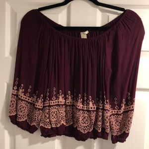 This is an off the shoulder top from Forever 21